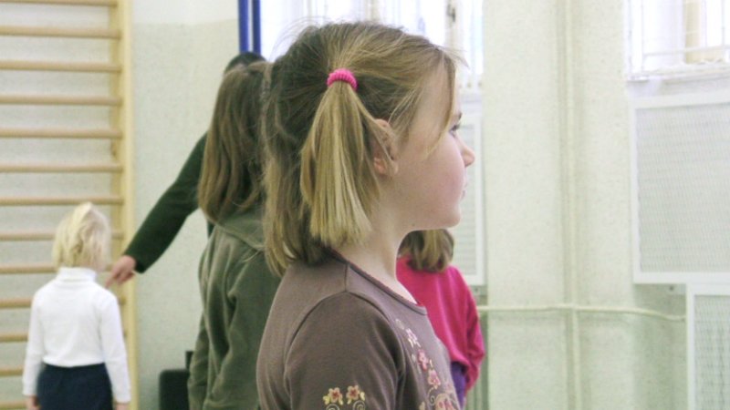 snmek007.jpg