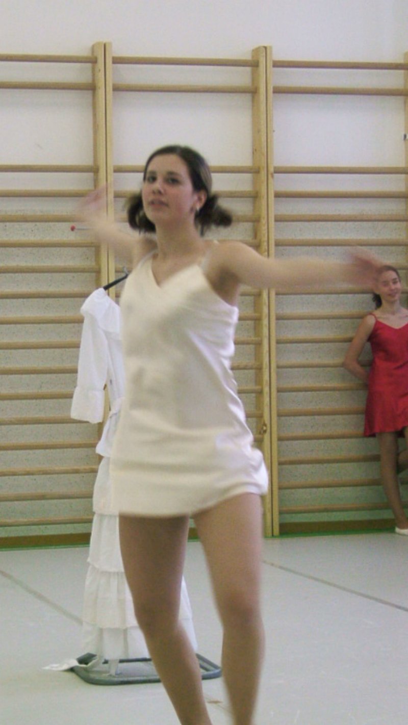 snmek073.jpg