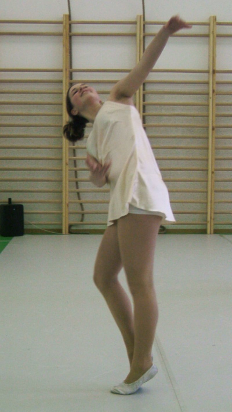 snmek075.jpg
